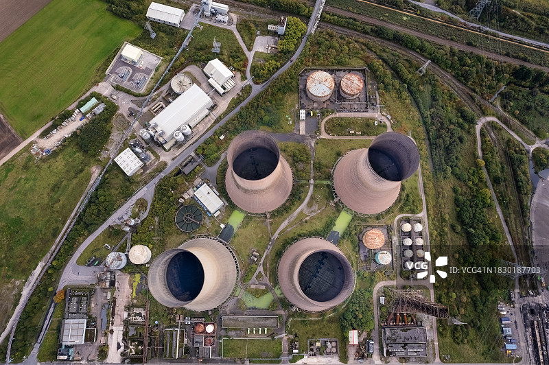 费德勒斯渡轮发电站冷却塔图片素材