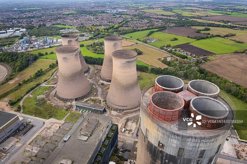 费德勒斯渡轮发电站烟囱图片素材