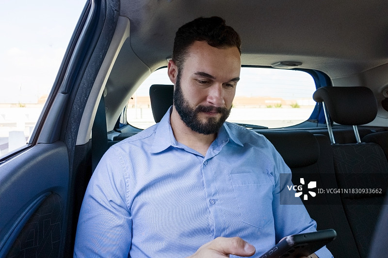 出租车内的商人图片素材