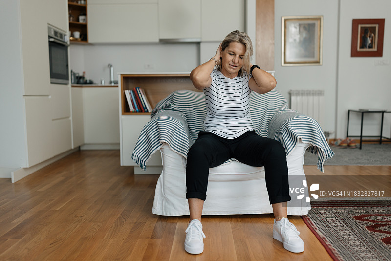 我无法忍受痛苦图片素材