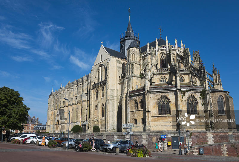 法国诺曼底滨海塞纳省勒特雷波尔附近的教堂图片素材