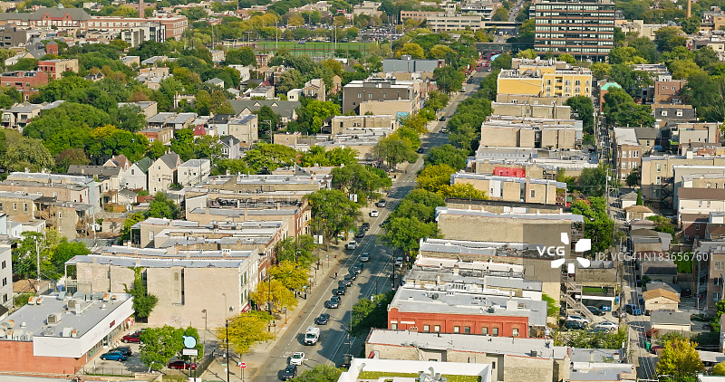 秋日晴朗的伊利诺伊州芝加哥洪堡公园航拍图片素材