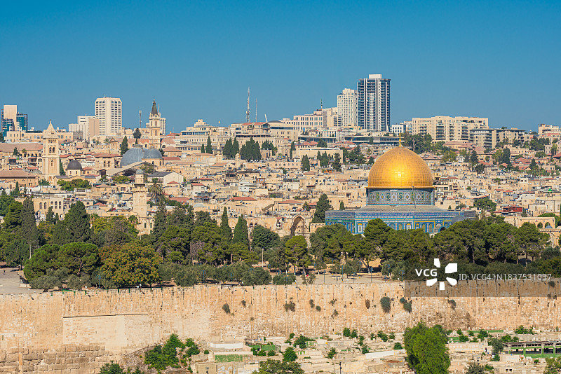 耶路撒冷圣殿山上金色圆顶清真寺景观图片素材