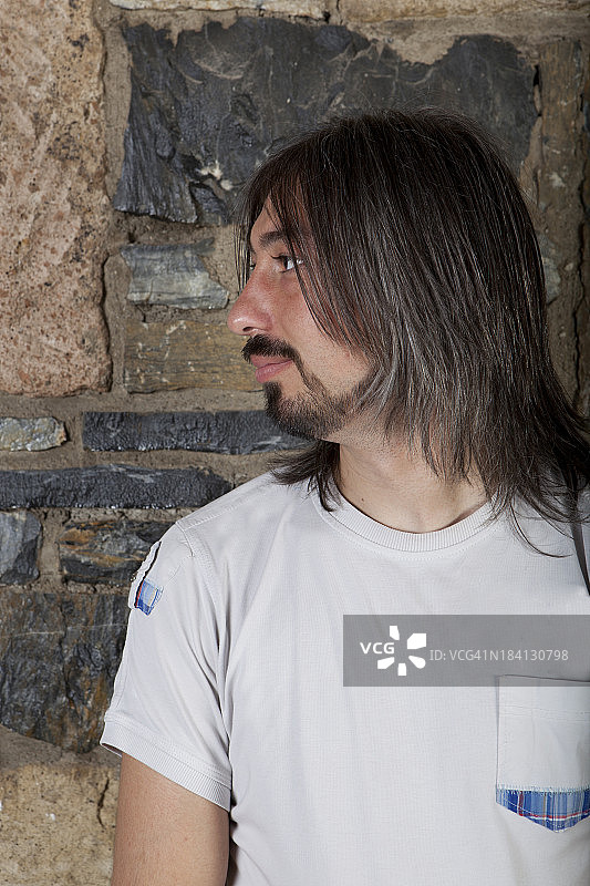 向左拍摄的肖像图片素材