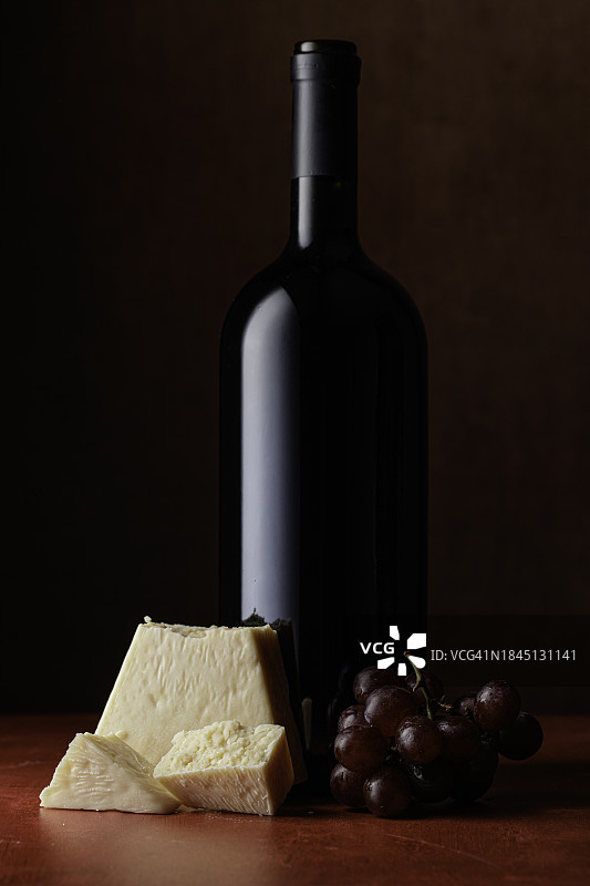 葡萄酒、奶酪和葡萄图片素材