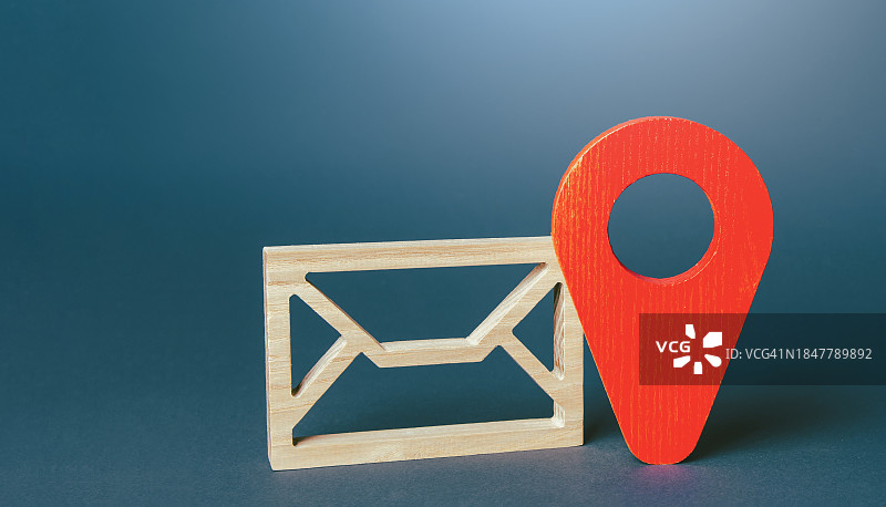 桌子上玩具积木的特写图片素材