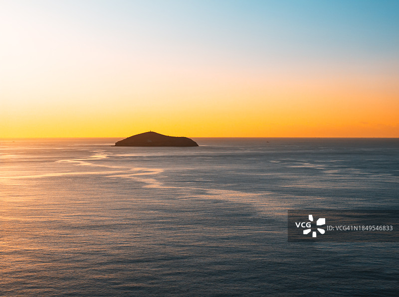 日出时分的海景图片素材