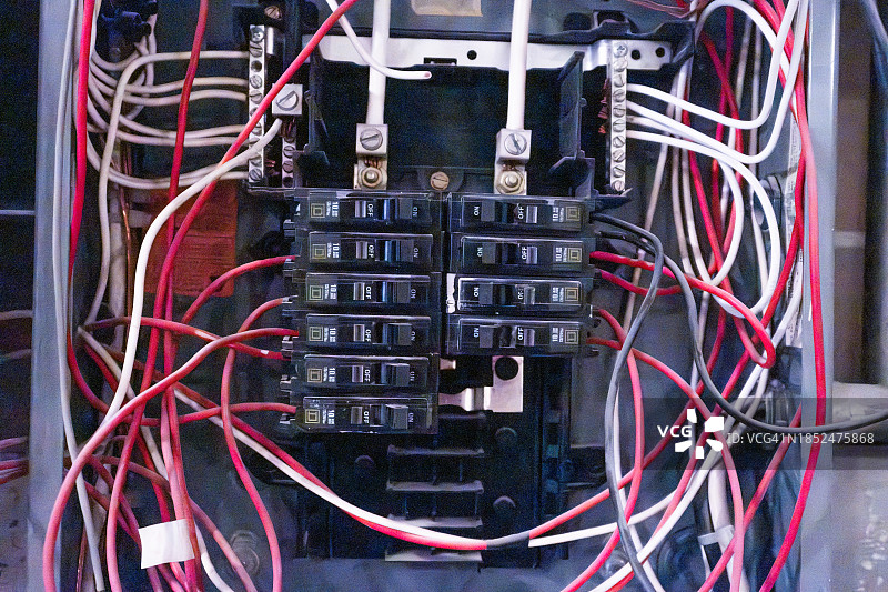 杂乱无章的电缆图片素材