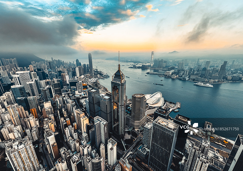 香港无人机视角城市天际线图片素材