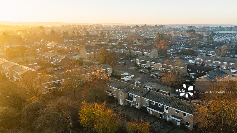 英国小镇寒冬住宅区无人机航拍图片素材