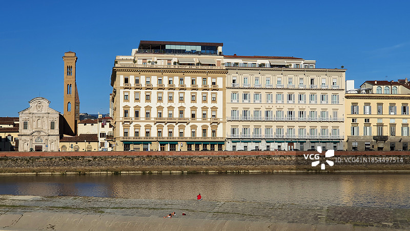 意大利佛罗伦萨奥尼桑蒂教堂图片素材