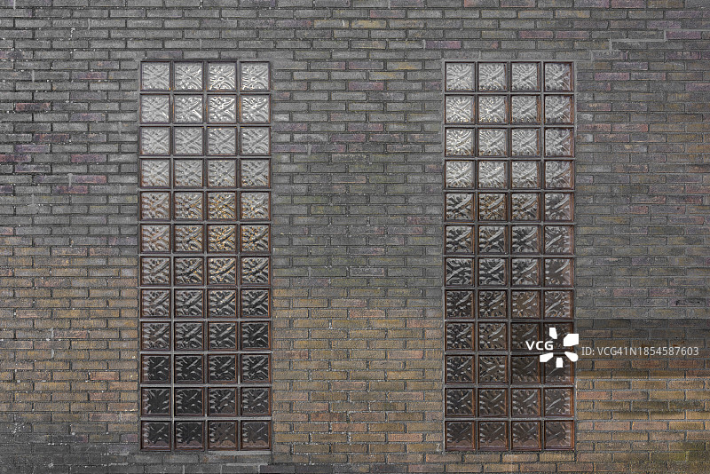 厚实的方形玻璃窗图片素材