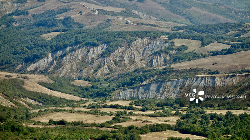 意大利托斯卡纳拉迪科法尼的景观高角度视图图片素材