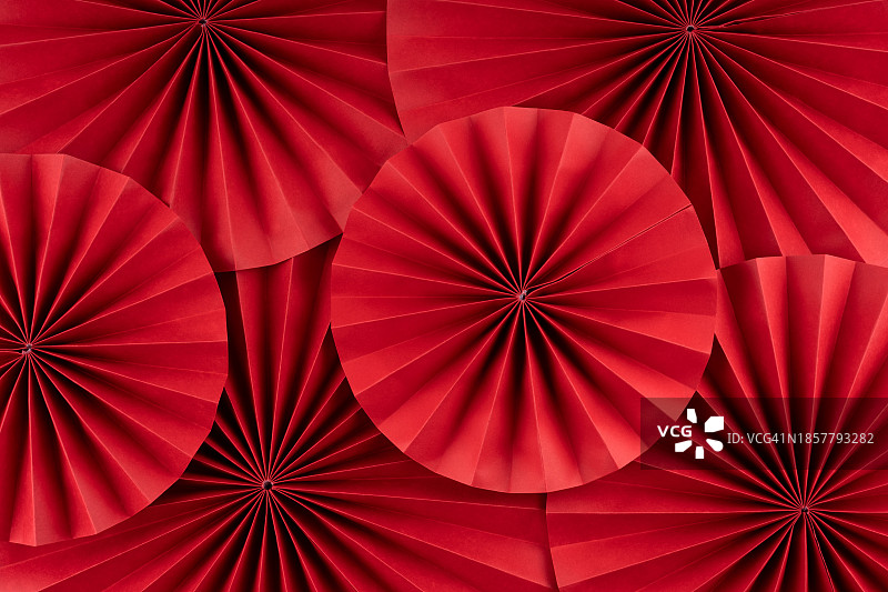 中国新年背景圆形红色纸扇图片素材
