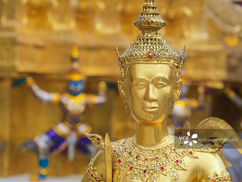 曼谷大皇宫金纳罗雕像，泰国图片素材