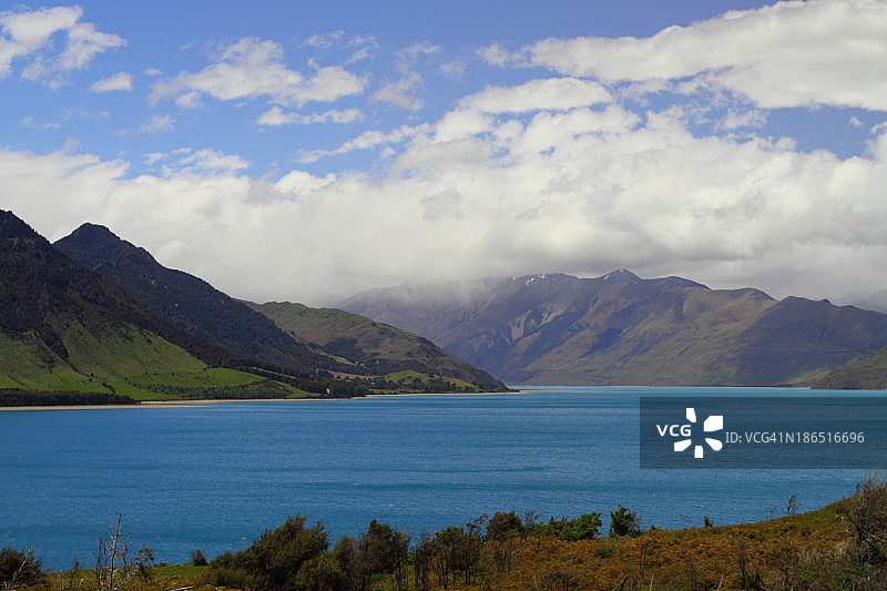 美丽的湖图片素材