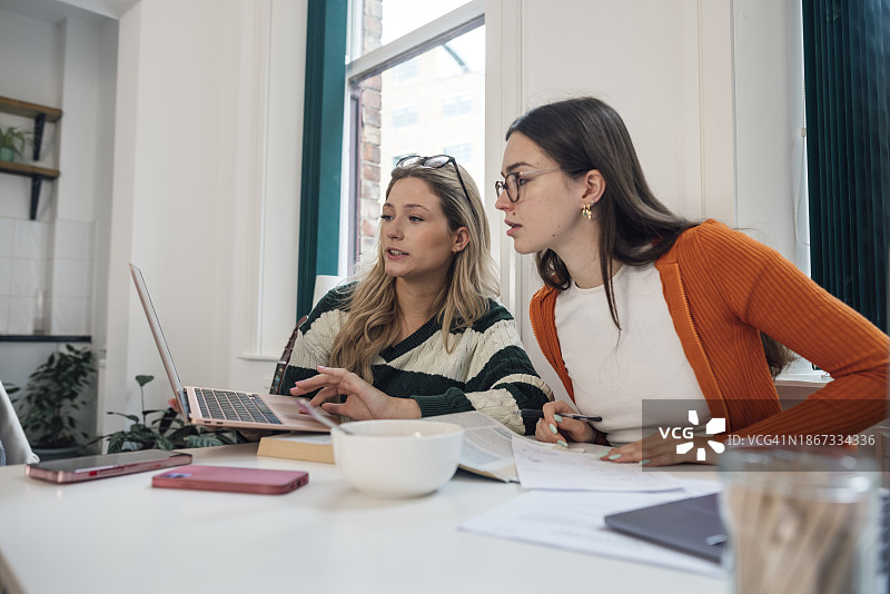 学习伙伴图片素材