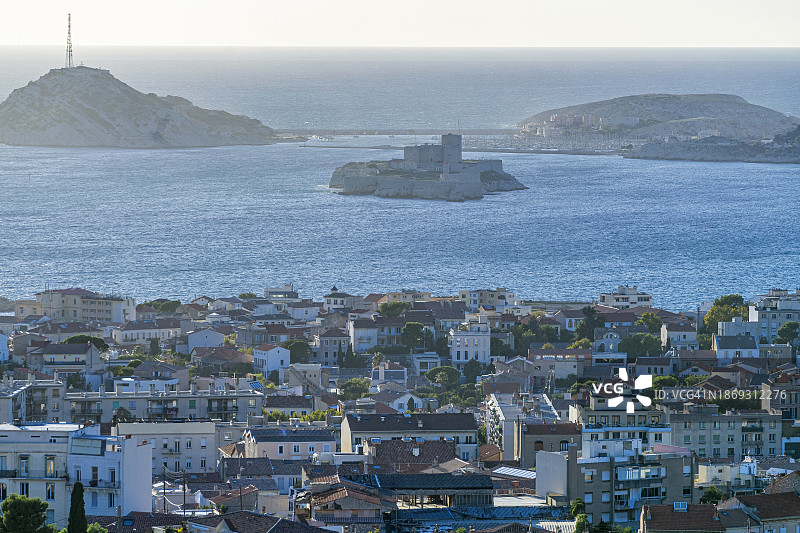 洛朗·吉罗多，弗留利群岛上的伊夫城堡图片素材