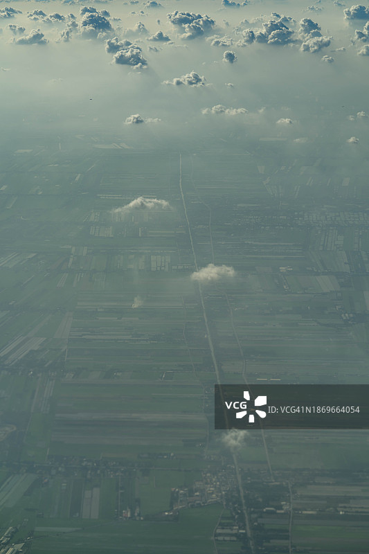 泰国差春骚府和那空那育府的农田航拍图片素材