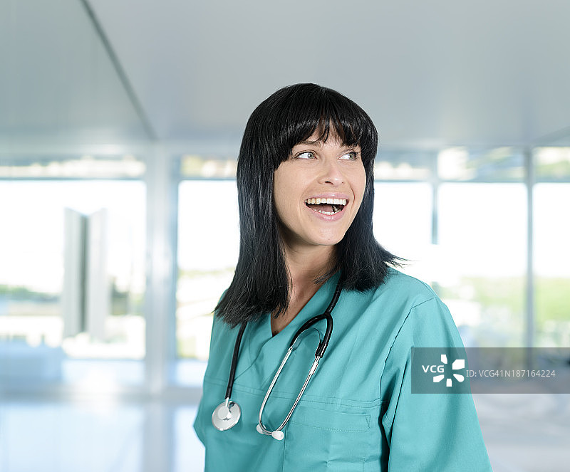 开心的医生图片素材