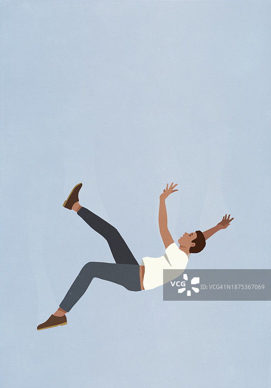 男人在蓝天下半空中坠落图片素材