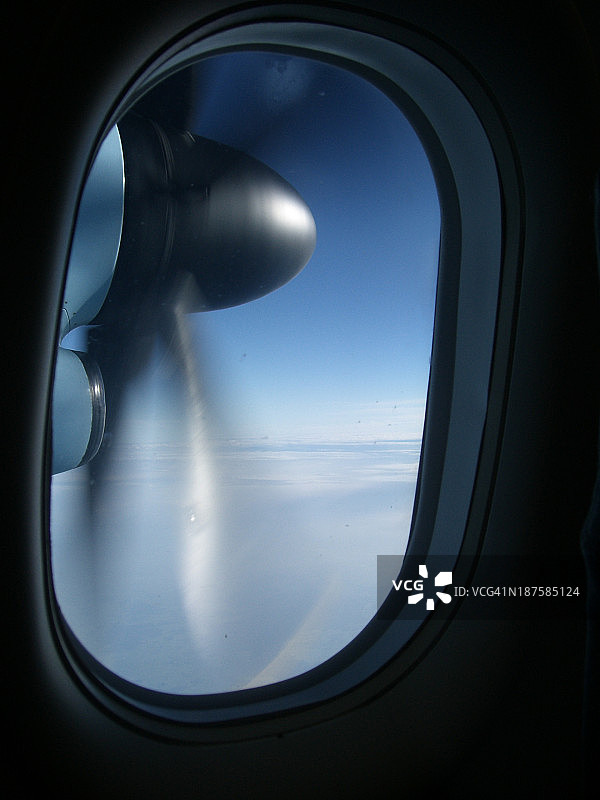 飞机螺旋桨图片素材