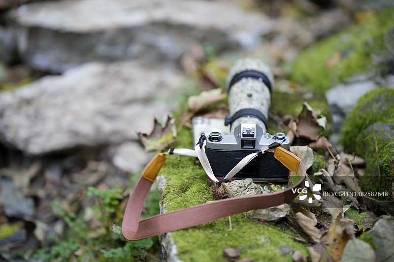 带长焦镜头的相机图片素材