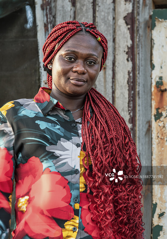 加纳非洲妇女的肖像图片素材