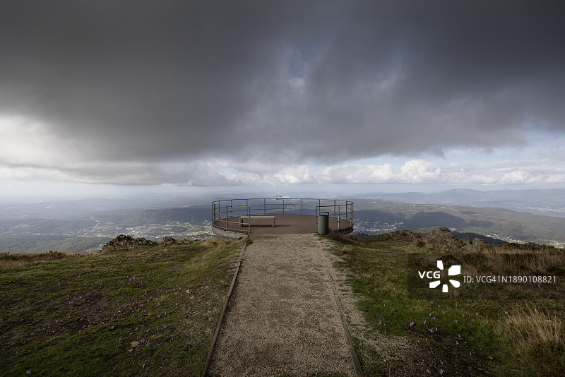 弗雷塔山马尔哈达峰全景图图片素材
