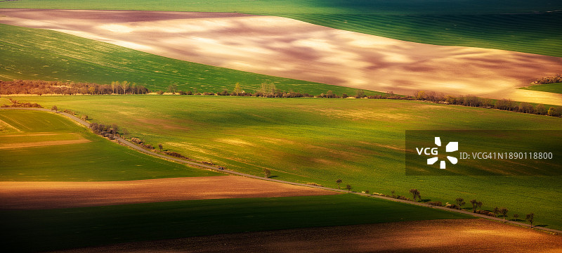 对着天空的风景图片素材