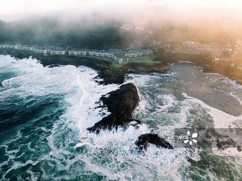 俄勒冈海岸太平洋日出，德波湾图片素材