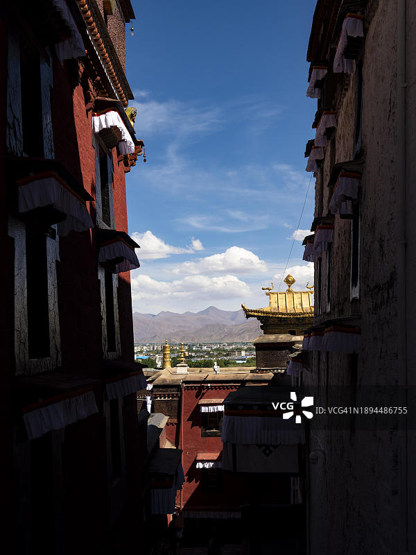 中国西藏日喀则寺图片素材