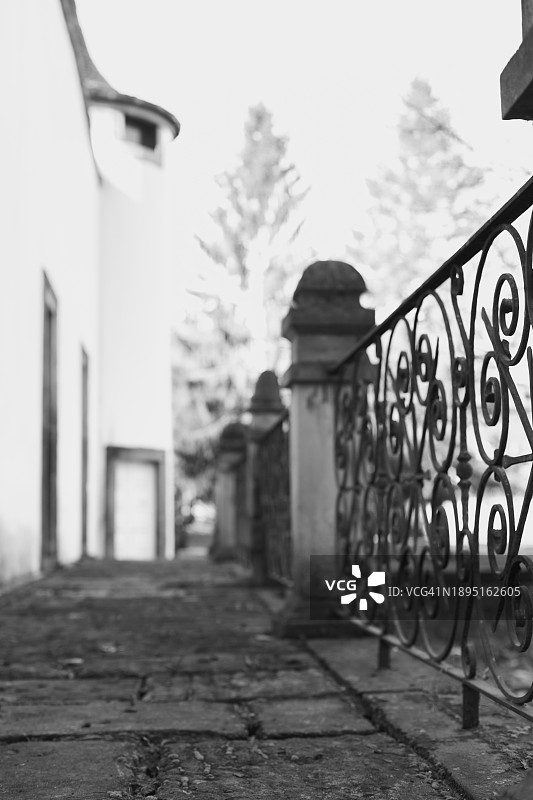 金属栅栏特写图片素材