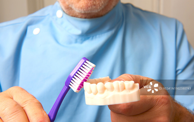 牙齿清洁演示图片素材