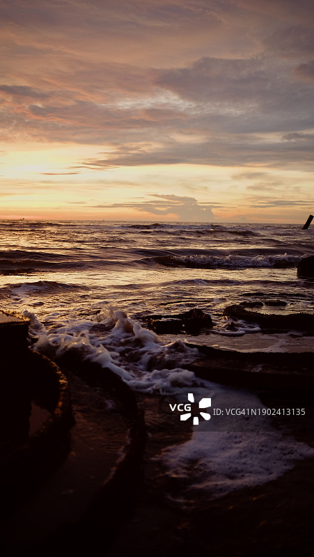 马来西亚砂拉越落日海景图片素材