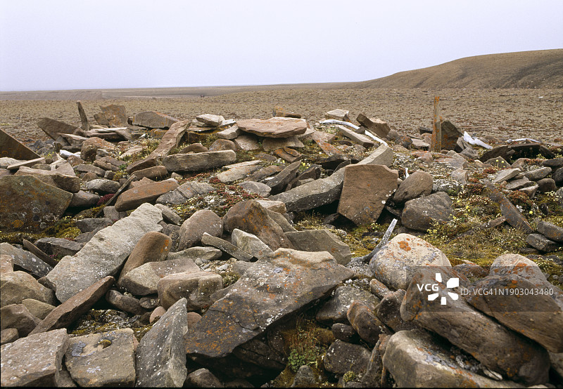 古代爱斯基摩房屋遗址图片素材