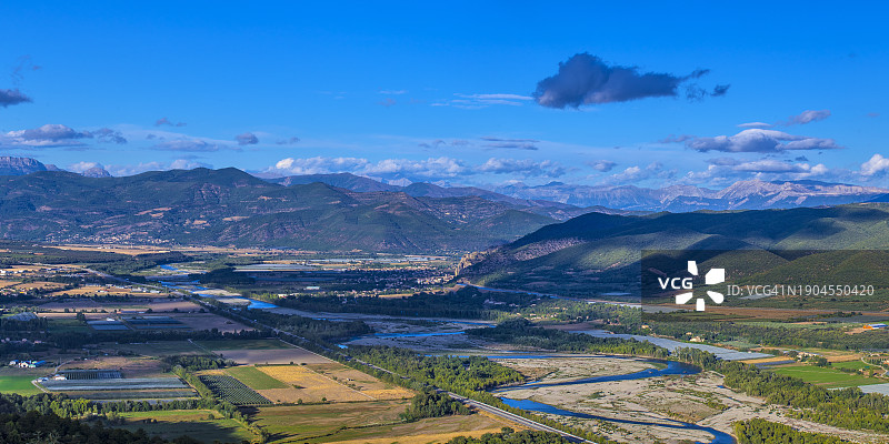 洛朗·吉劳杜作品：上普罗旺斯阿尔卑斯省杜朗斯山谷图片素材