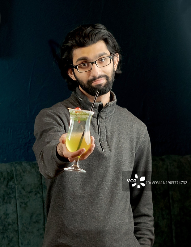 加速器人像和情感-初学者图片素材