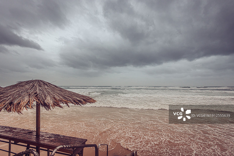 旅游景点恶劣天气图片素材