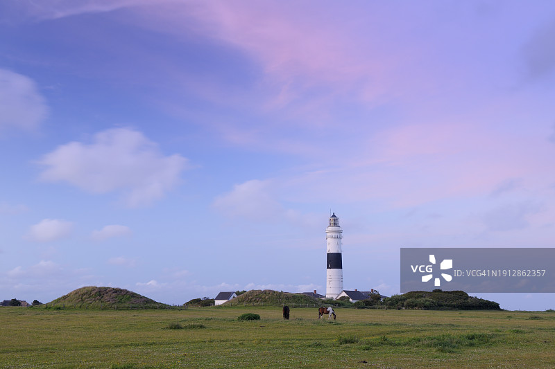 德国石勒苏益格-荷尔斯泰因州叙尔特岛灯塔风光图片素材