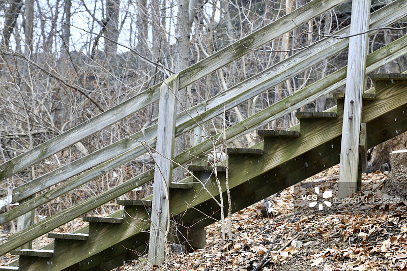 通往观景台的楼梯图片素材