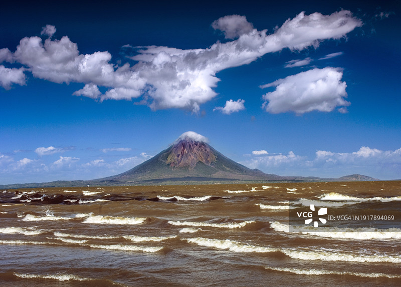 尼加拉瓜，尼加拉瓜湖，康塞普西翁火山，奥梅特佩岛图片素材