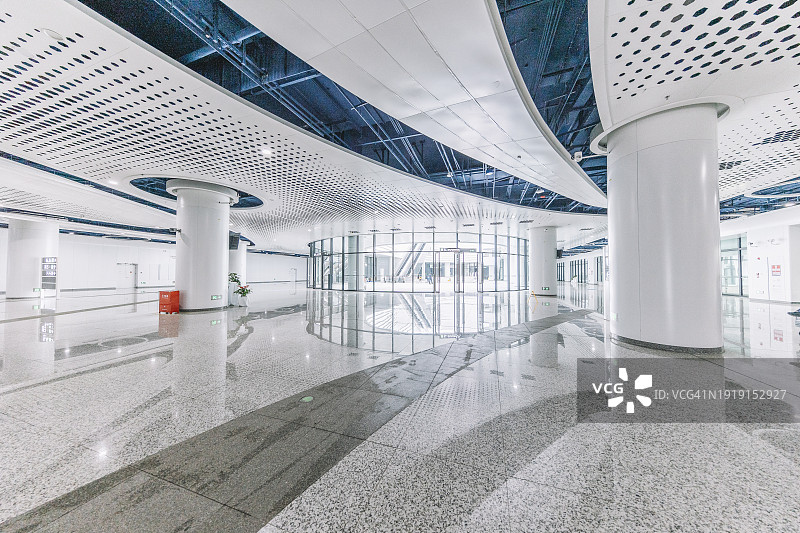 中国深圳地铁站图片素材