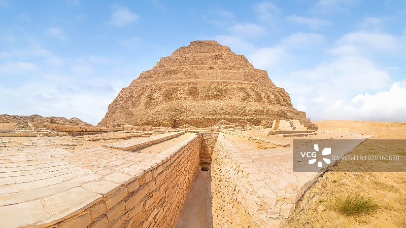 埃及塞加拉阶梯金字塔图片素材