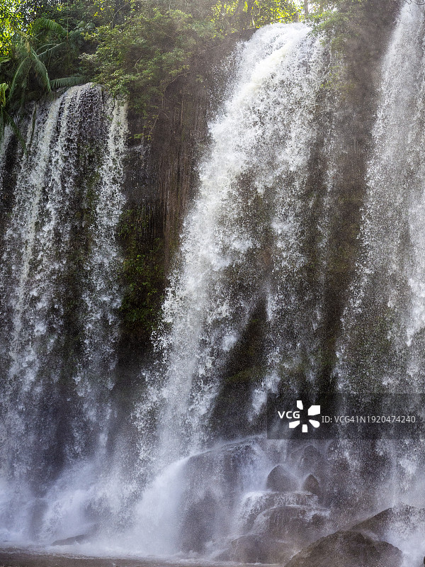 柬埔寨Phnom Kulen瀑布图片素材