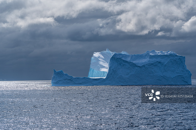 冬季阿蒙森海南极洲的壮丽海景图片素材