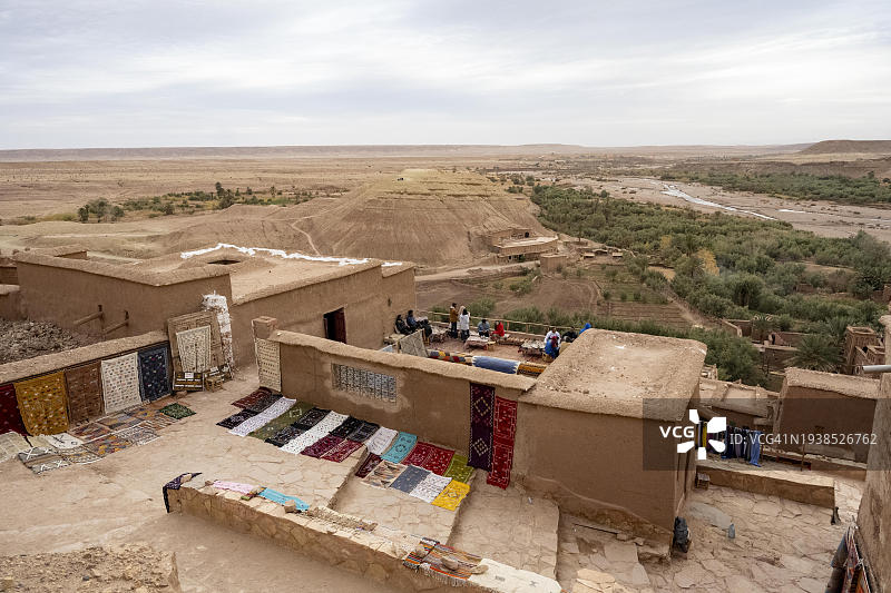 用粘土制成的老堡垒(古堡),艾特·本·哈杜古堡,联合国教科文组织世界遗产,高阿特拉斯,瓦尔扎扎特,苏斯-马赛-德拉,摩洛哥,非洲图片素材