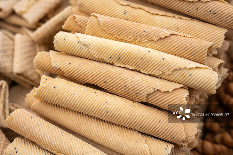 中式传统小吃蛋卷图片素材