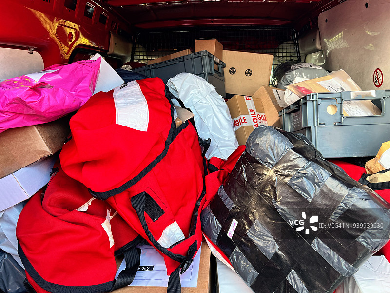 邮件袋和包裹图片素材