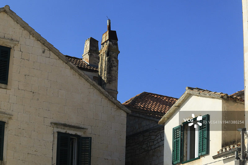 历史村庄中的住宅建筑图片素材